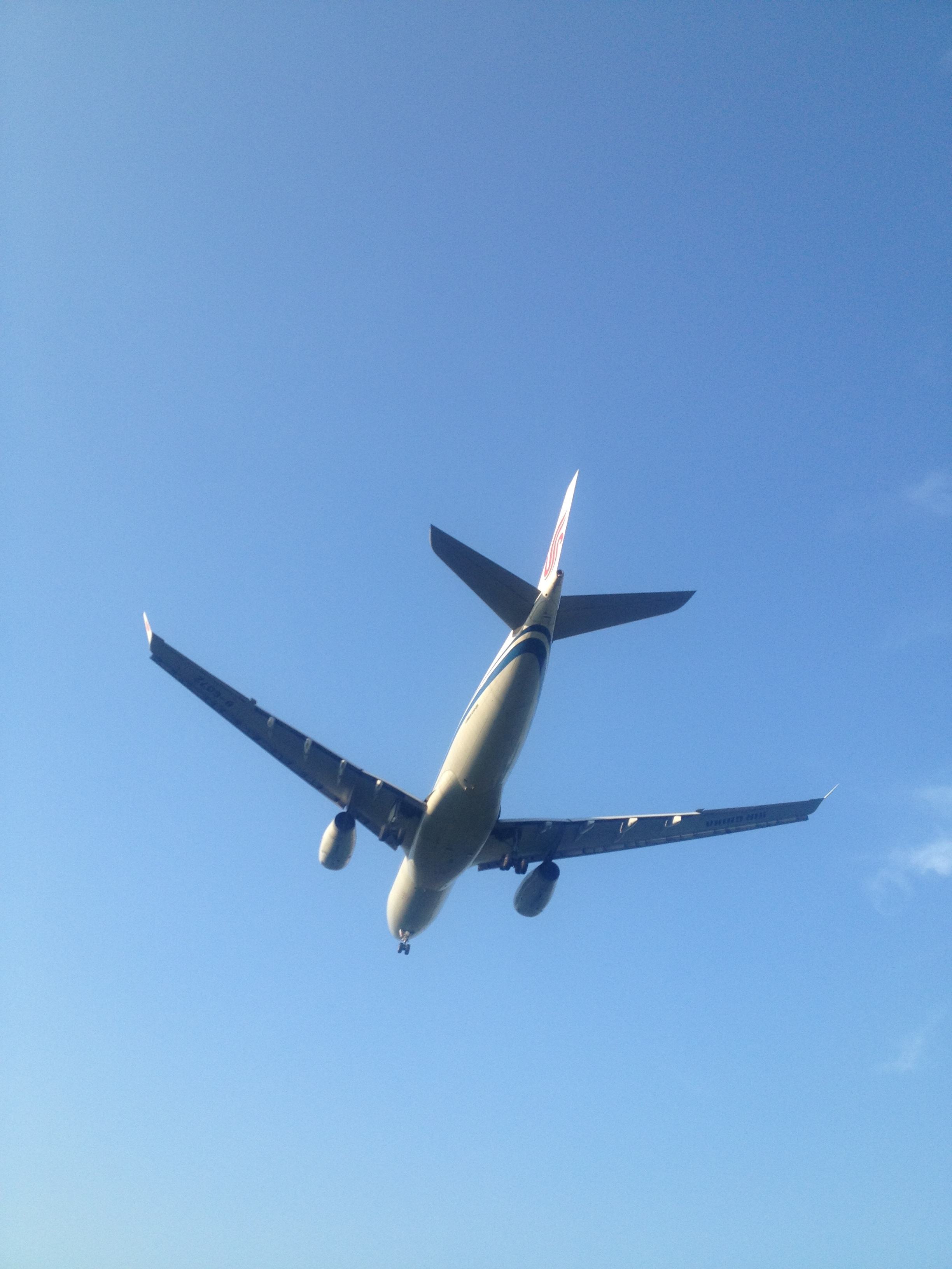 机场货运与机场客运的矛盾点